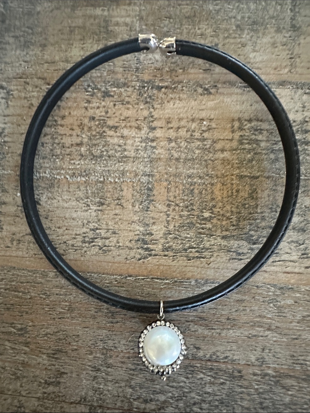 Black Leather Choker Necklace with White Pearl-Effect Pendant with Rhinestones